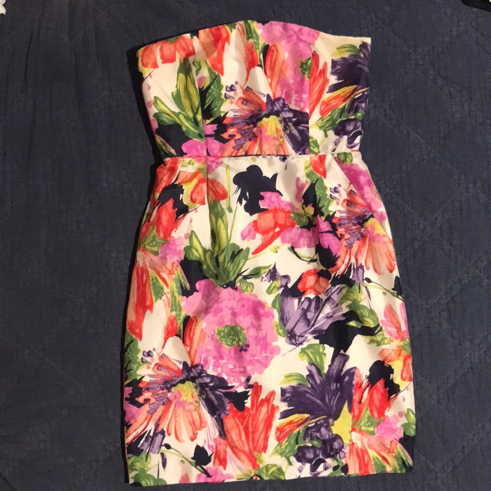 Beautiful floral Jcrew strapless dress with pockets